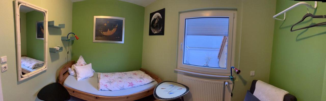 Ferienwohnung Wolff, Kelkheim Ngoại thất bức ảnh